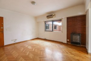 2-room Apartment for Sale – La Lucila, Vicente Lopez, Garage