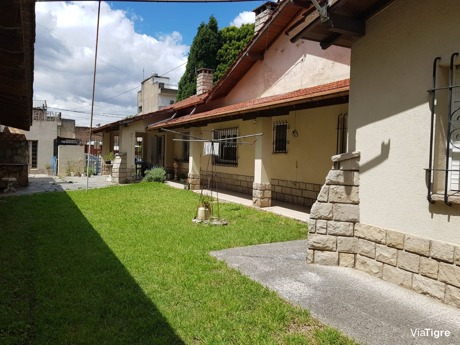 Venta Casa 4 Ambientes Sobre Lote De 782Mts2