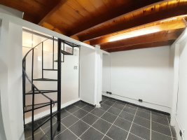 Commercial Space in Gallery 10 m², San Isidro or Storage