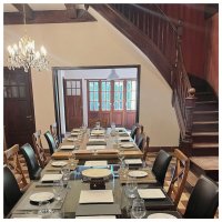 English-style renovated house, 6 rooms, patio, garden