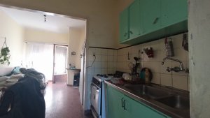 House 3 Rooms - Sale in Olivos with Large Garden
