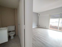 Sale PH 4 Rooms in Munro - Renovated!