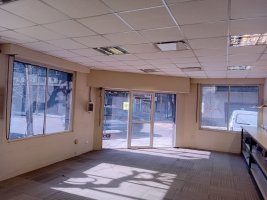 Local En Esquina - San Lorenzo Casi Panamericana.