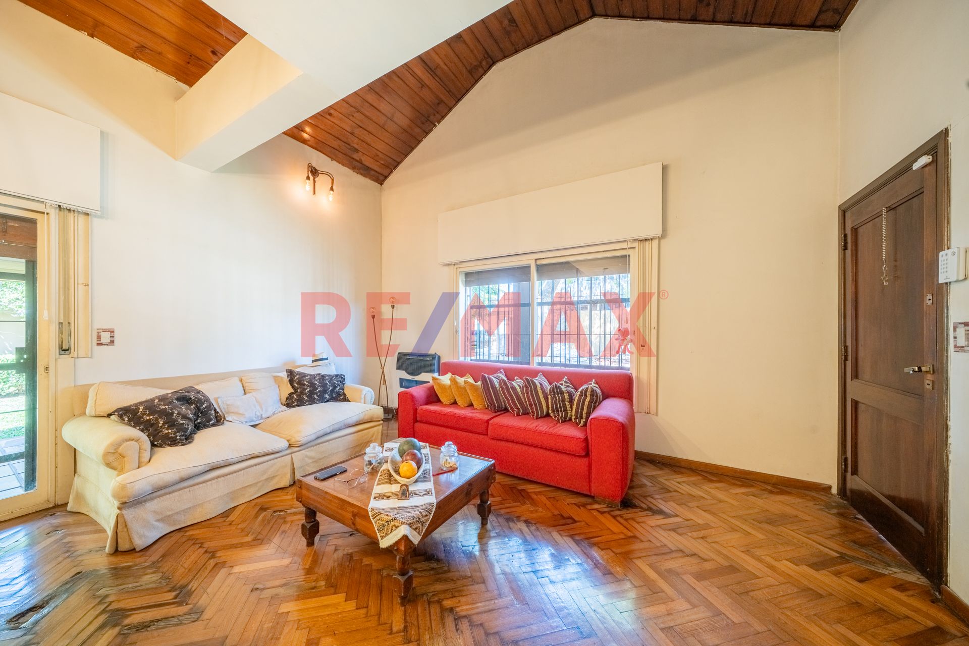 Venta Casa De 5 Amb Con Playroom, En Martinez!