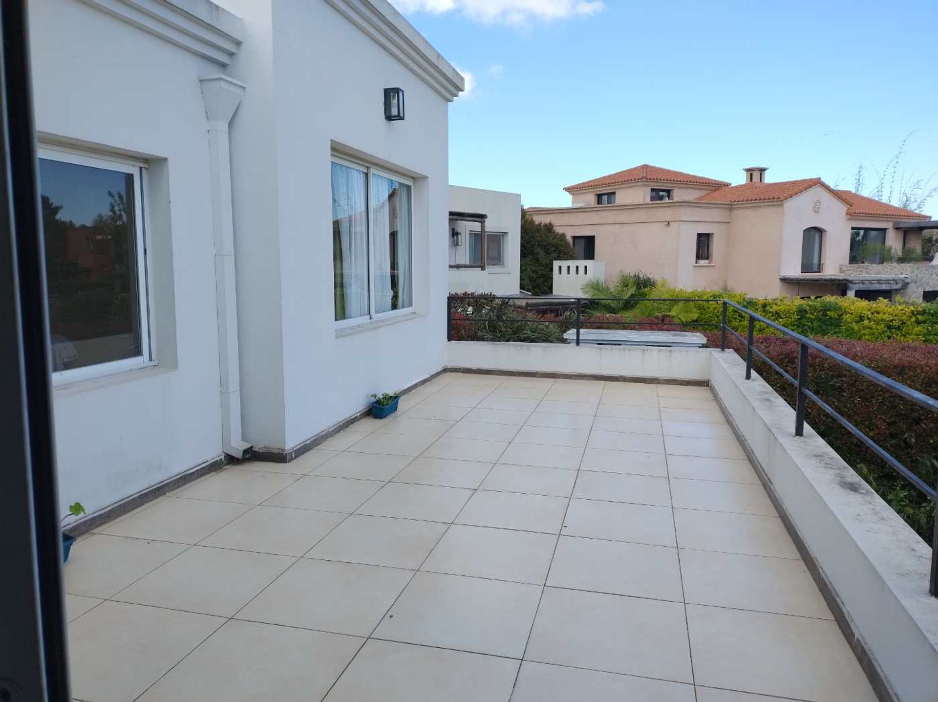 Alquiler Temp. Casa en Barrio La Laguna -Rincon-