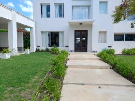 Alquiler Temp. Casa en Barrio La Laguna -Rincon-