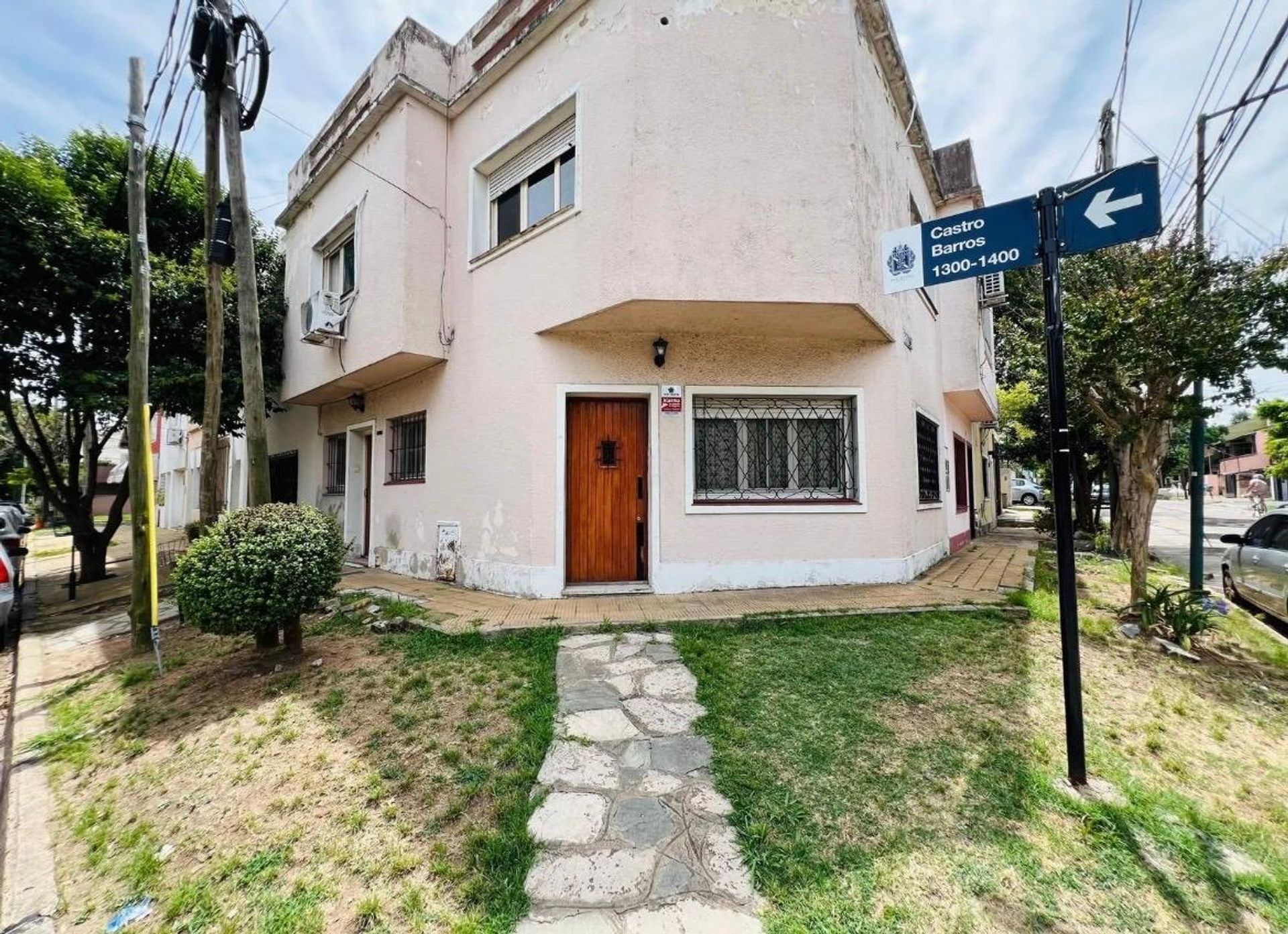 4-Room Apartment, No Maintenance Fees, with Own Terrace