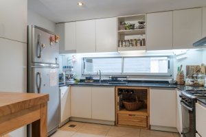 Beautiful 3-room Apartment - Victoria
