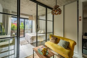 Split Studio with Amenities, 45 square meters