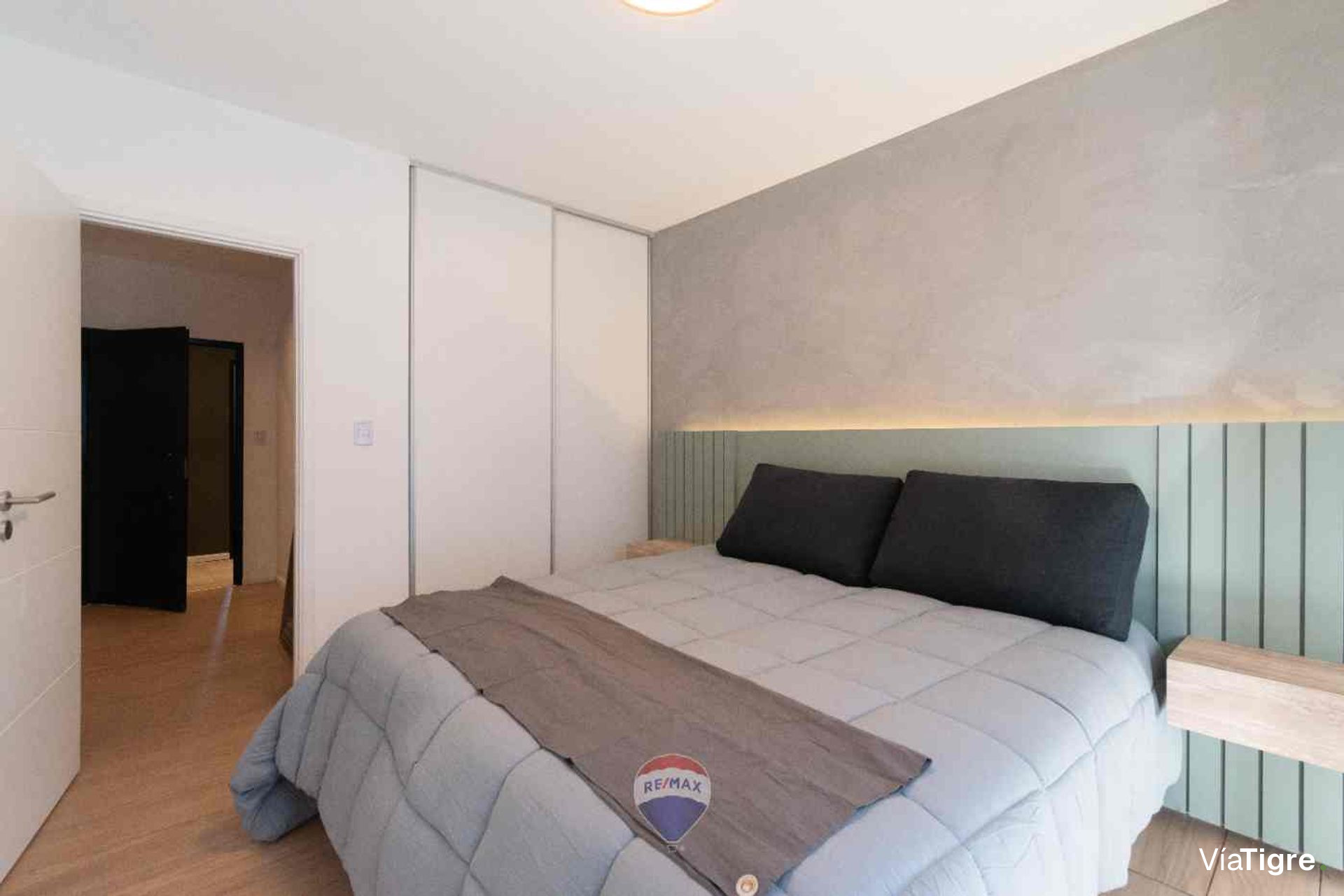 Venta 2 Amb Balcon Tigre Remeros Brickell Cuotas