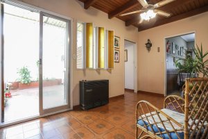 House for Sale: 5 Rooms, 2 Sheds, Office, Florida Mitre