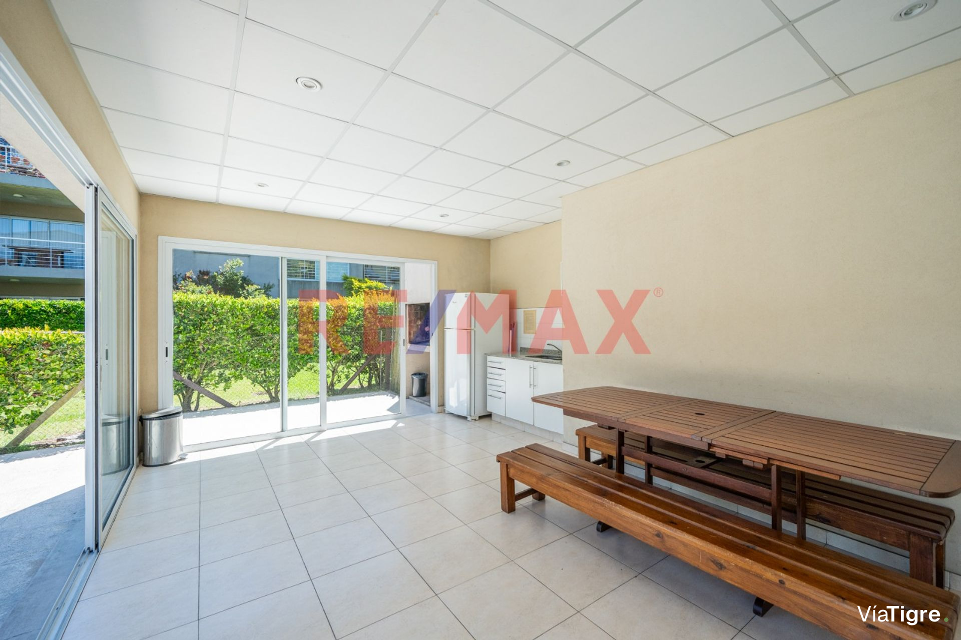 Venta Depto 3 Amb Jardin Pileta Cochera Tigre