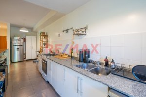 Apartment for Sale – 3 Rooms, Garden, Pool, Garage – Tigre