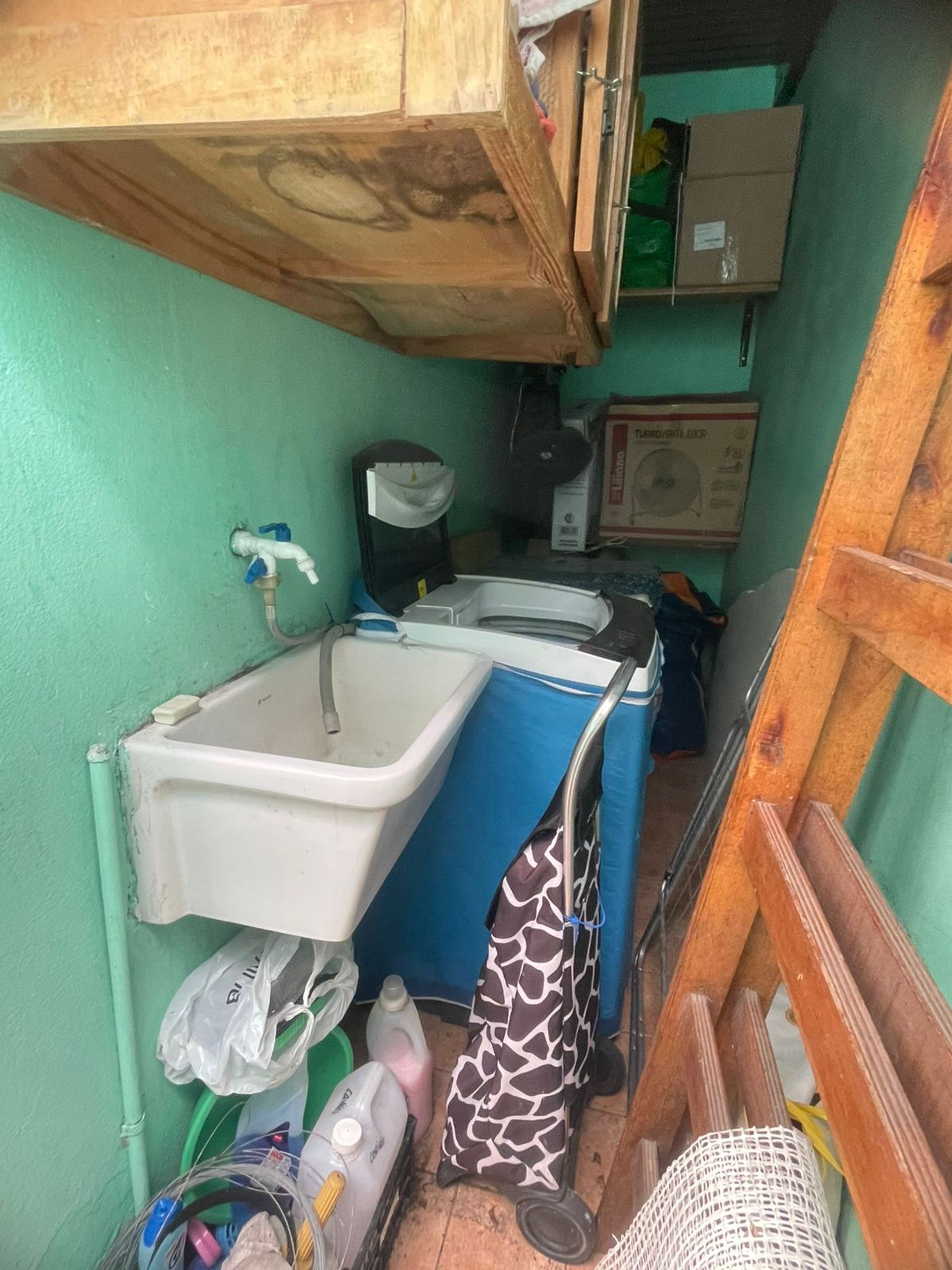 Venta PH a reciclar, entrada independiente – Munro