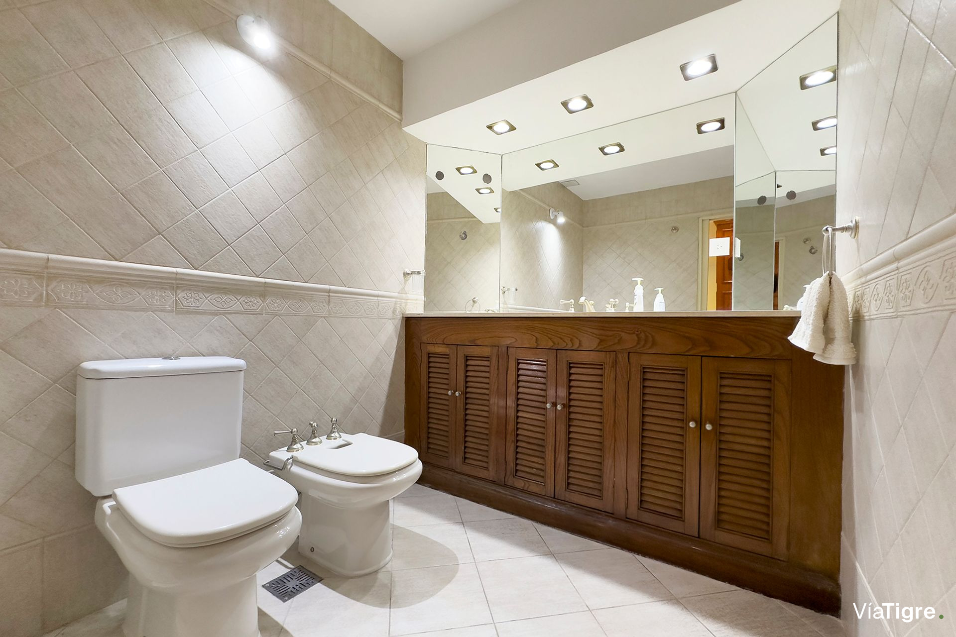 Venta Casa 4 Dorm Martinez/Pileta Zona Hipodromo