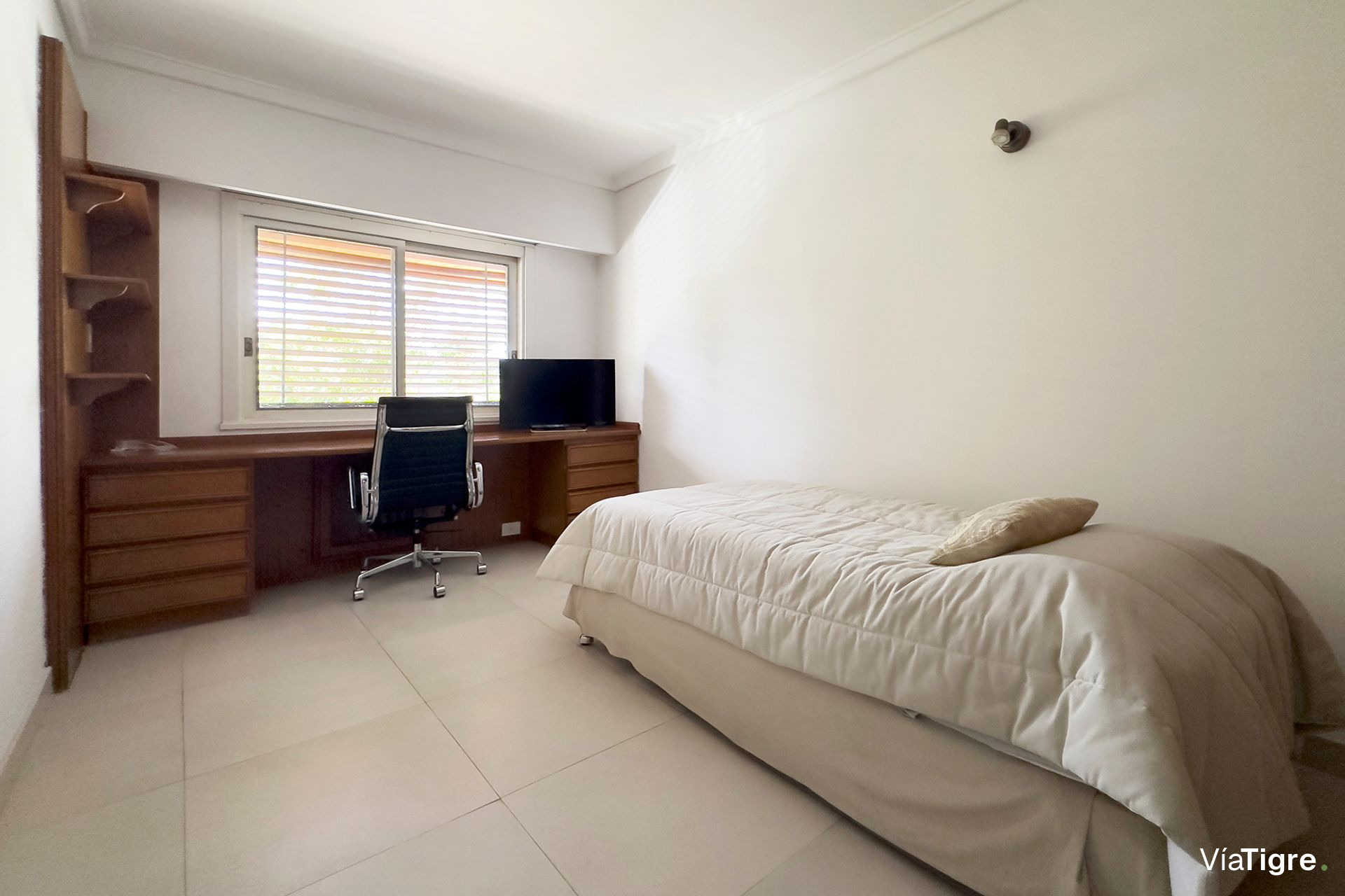 Venta Casa 4 Dorm Martinez/Pileta Zona Hipodromo
