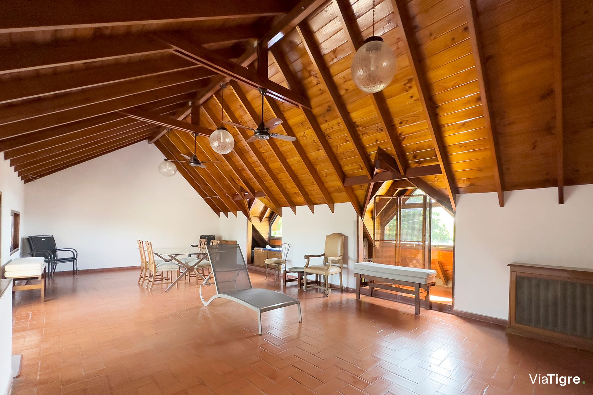 Venta Casa 4 Dorm Martinez/Pileta Zona Hipodromo