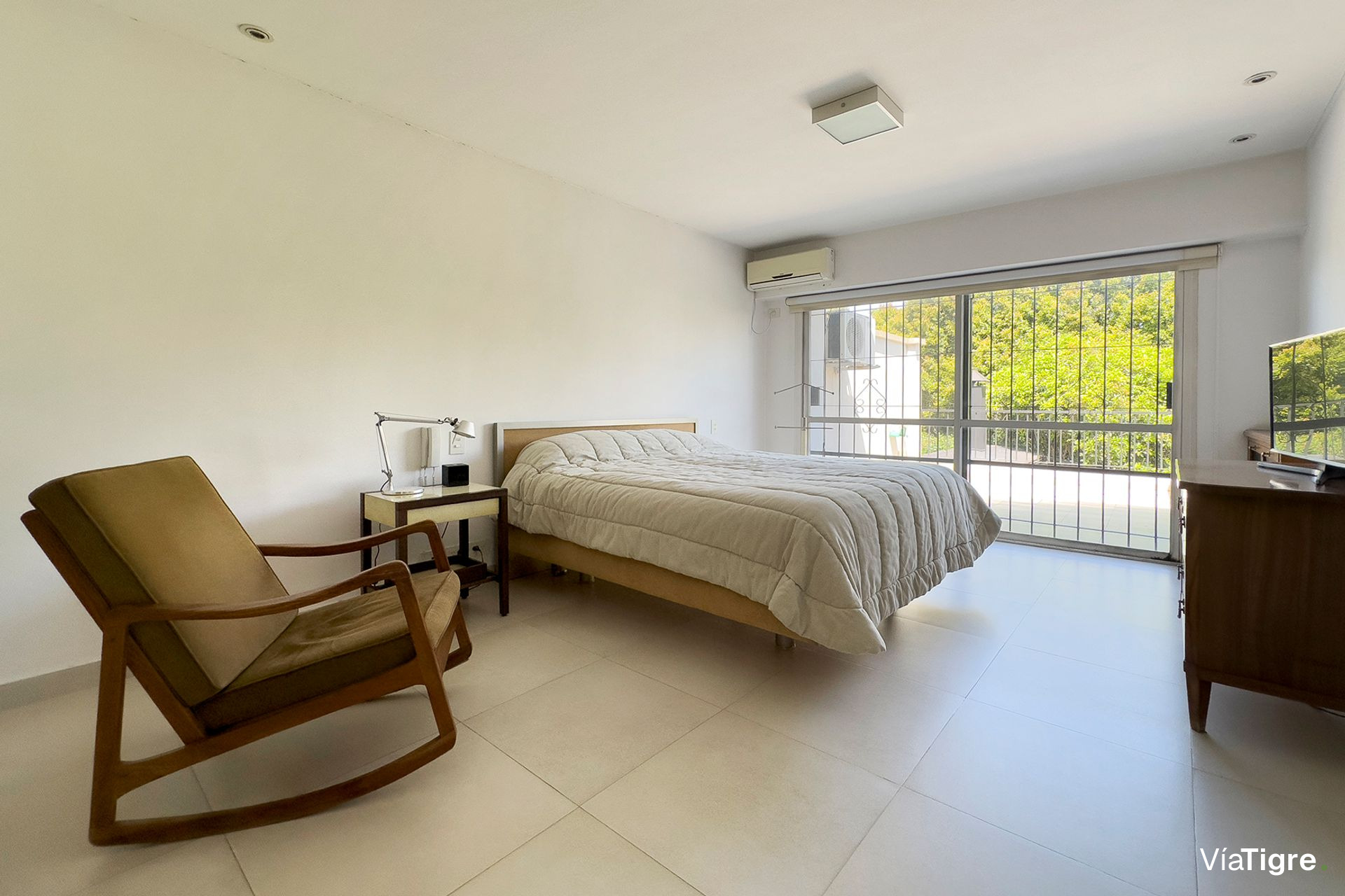 Venta Casa 4 Dorm Martinez/Pileta Zona Hipodromo