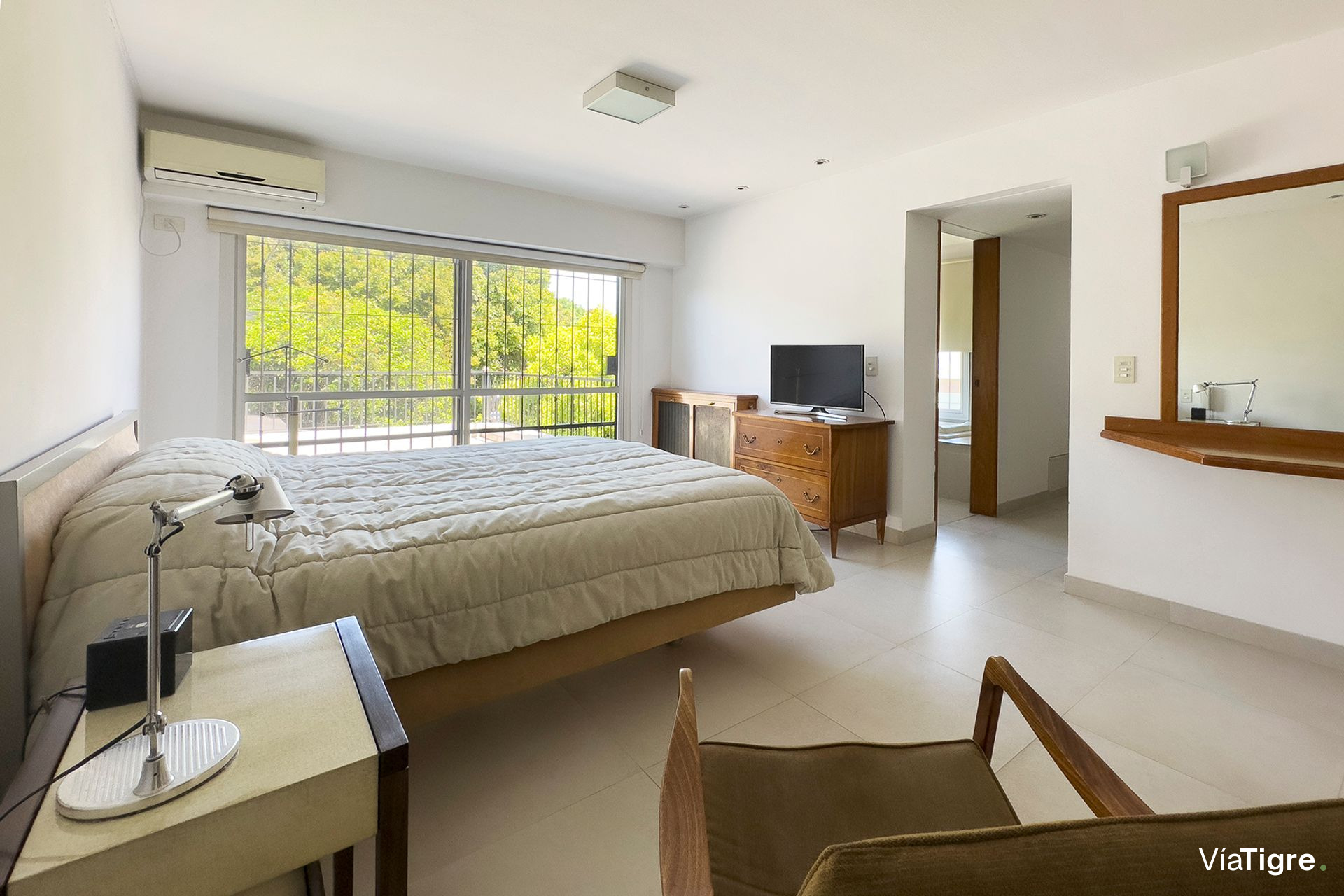 Venta Casa 4 Dorm Martinez/Pileta Zona Hipodromo