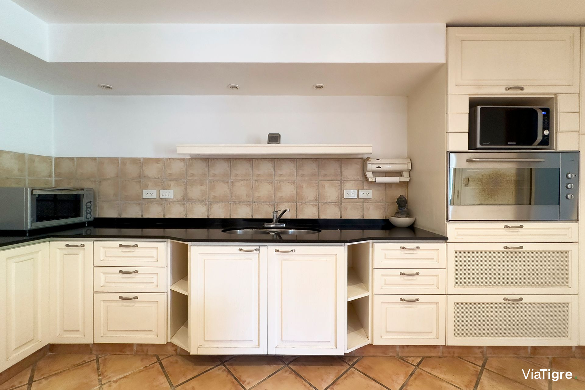 Venta Casa 4 Dorm Martinez/Pileta Zona Hipodromo