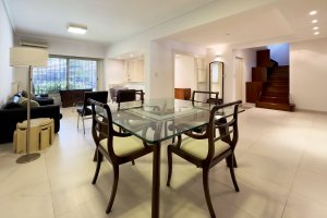 4-Bedroom House for Sale, Martinez, Calle Pileta (2 Lots)