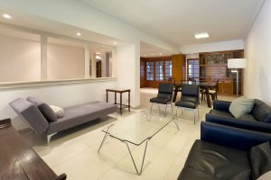 4-Bedroom House for Sale, Martinez, Calle Pileta (2 Lots)