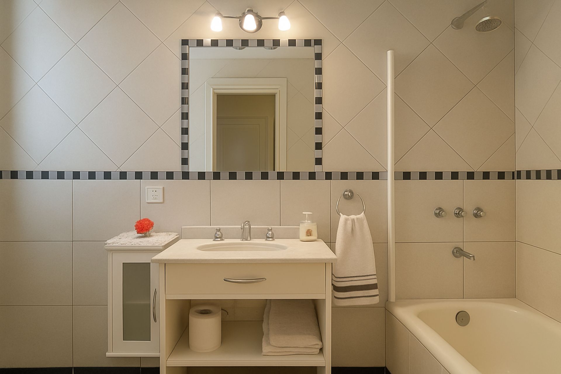 Venta Casa 5 Ambientes Boulogne Patio Jardin
