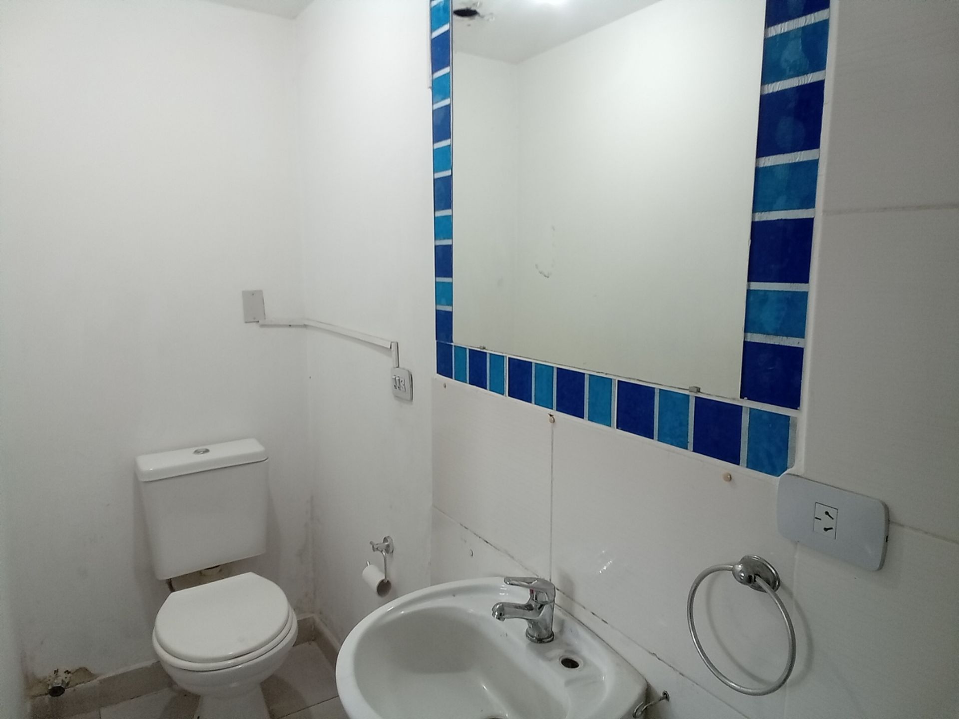 Venta Casa 5 Ambientes Boulogne Patio Jardin