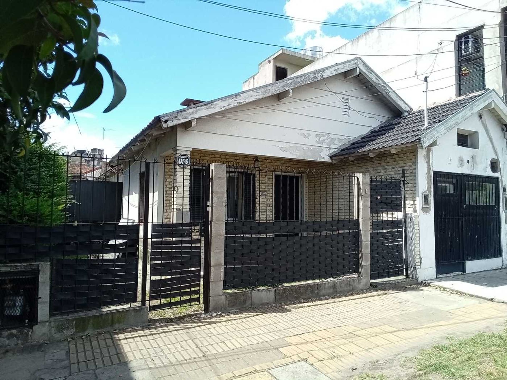 Venta Casa 5 Ambientes Boulogne Patio Jardin