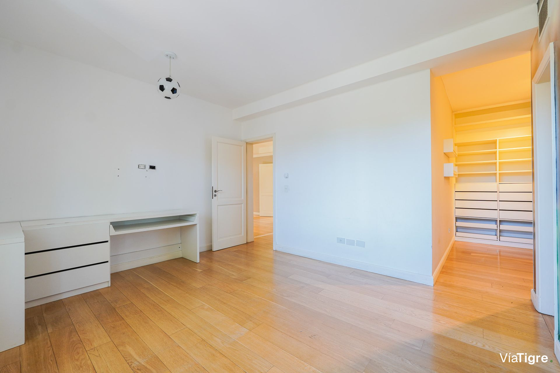 Venta Imponente Casa En La Lucila