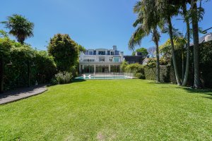 Venta Imponente Casa En La Lucila