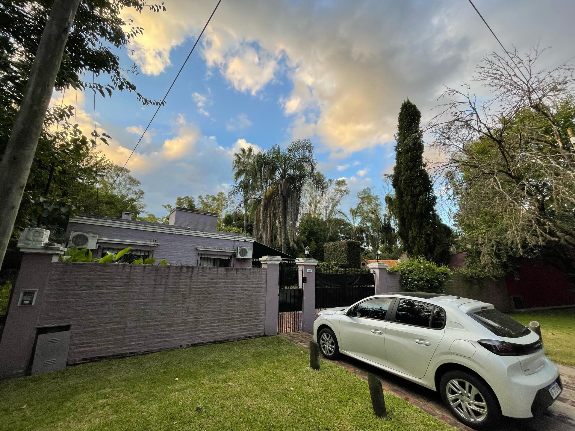 Venta casa 4 amb, con pileta en Pacheco