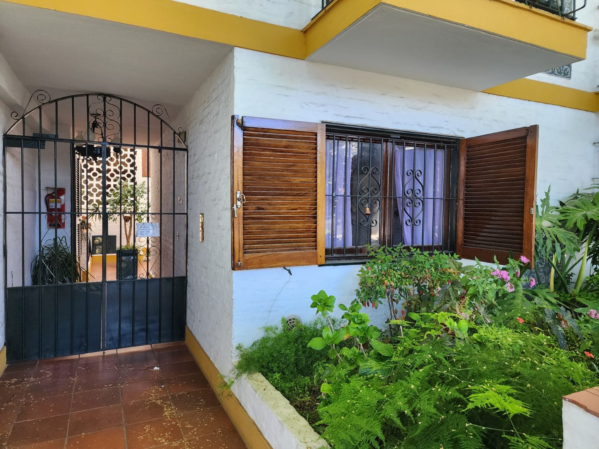 Rental 3-room apartment with office – La Lucila