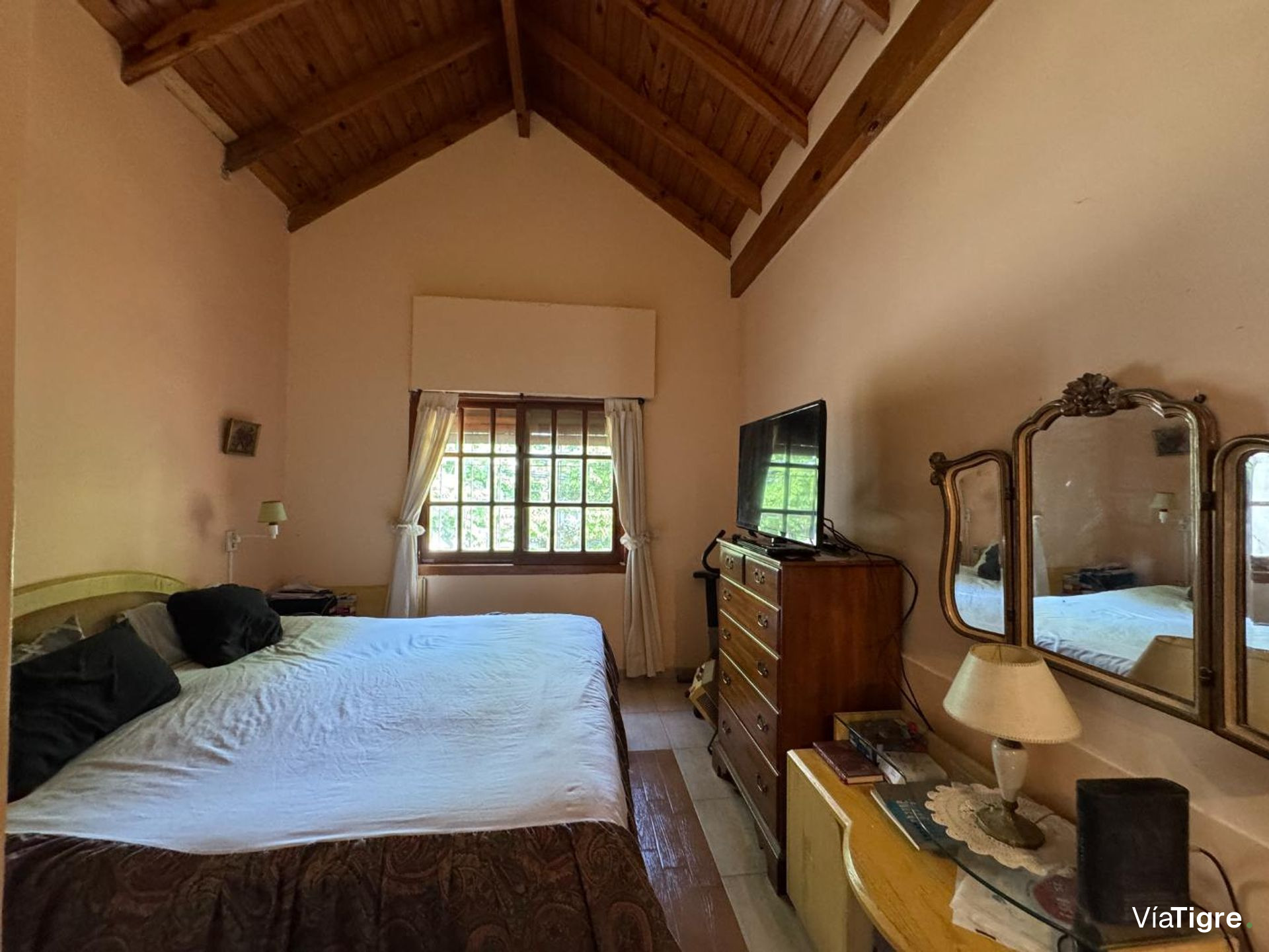 Casa En Venta Jardín/ Pileta Martínez San Isidro