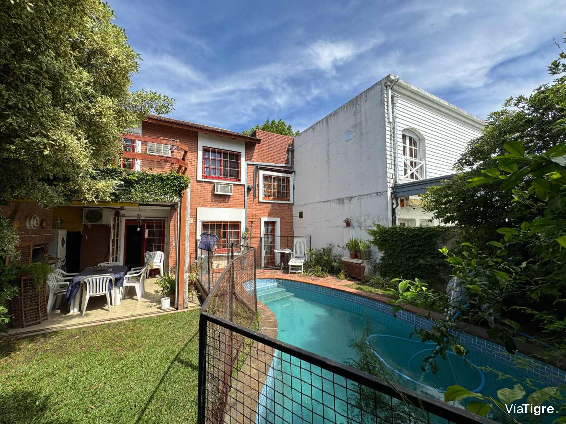 Casa En Venta Jardín/ Pileta Martínez San Isidro