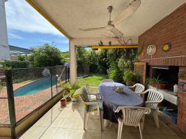 Casa En Venta Jardín/ Pileta Martínez San Isidro