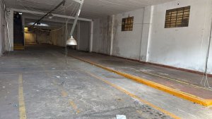 Industrial Commercial Warehouse Rental, Boulogne