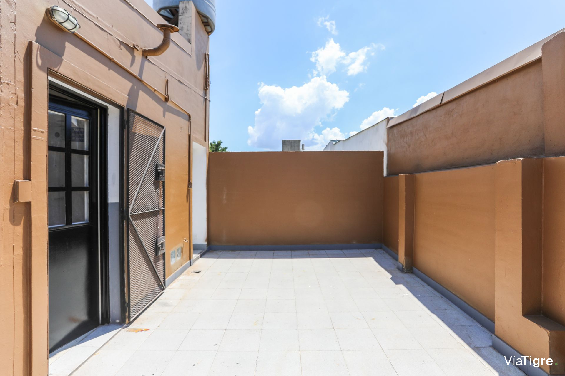 Venta Galpón + Oficinas + Casa!!