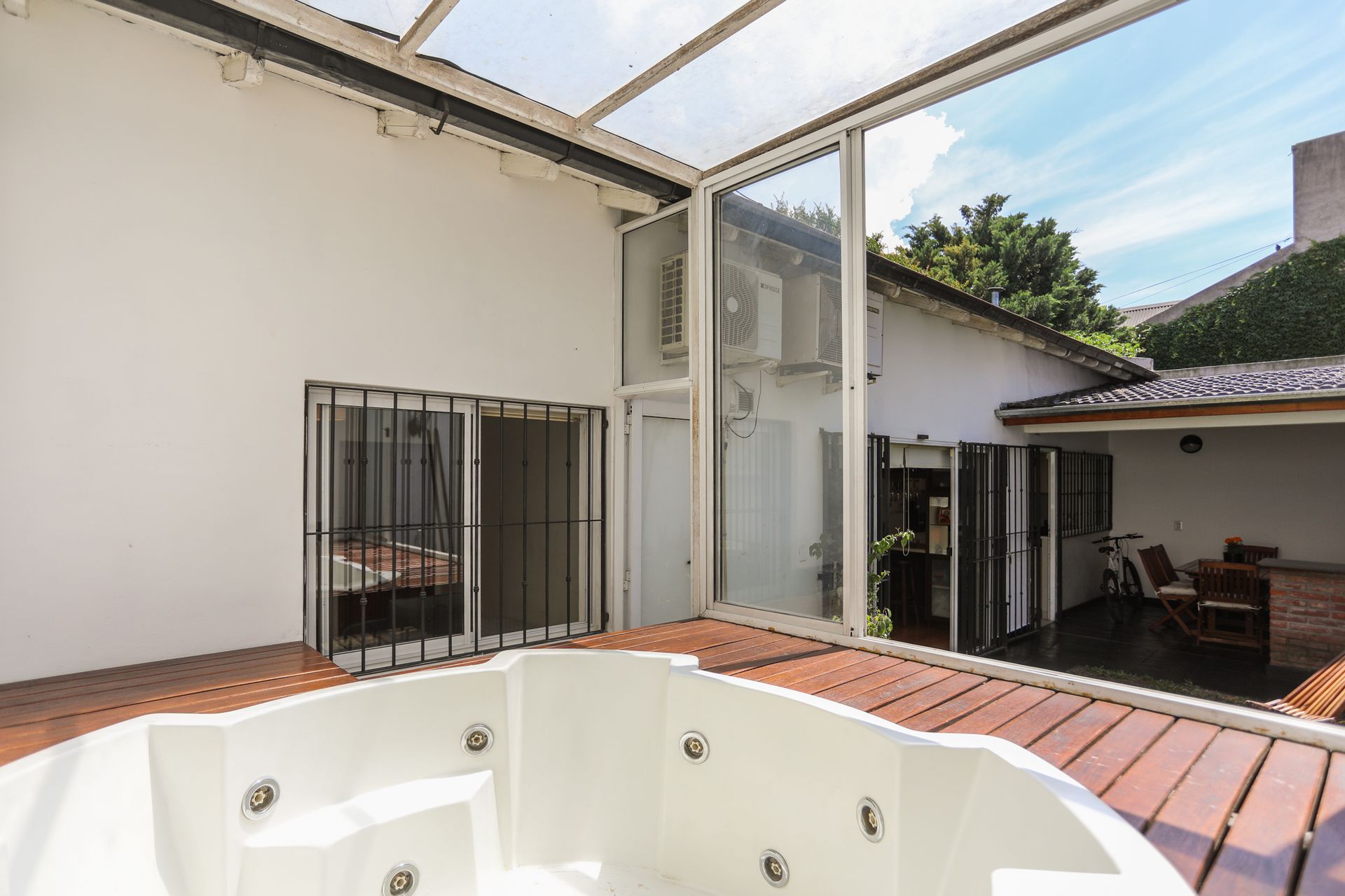 Venta Casa /Galpón Y Oficinas, Impecable! Todo Luz