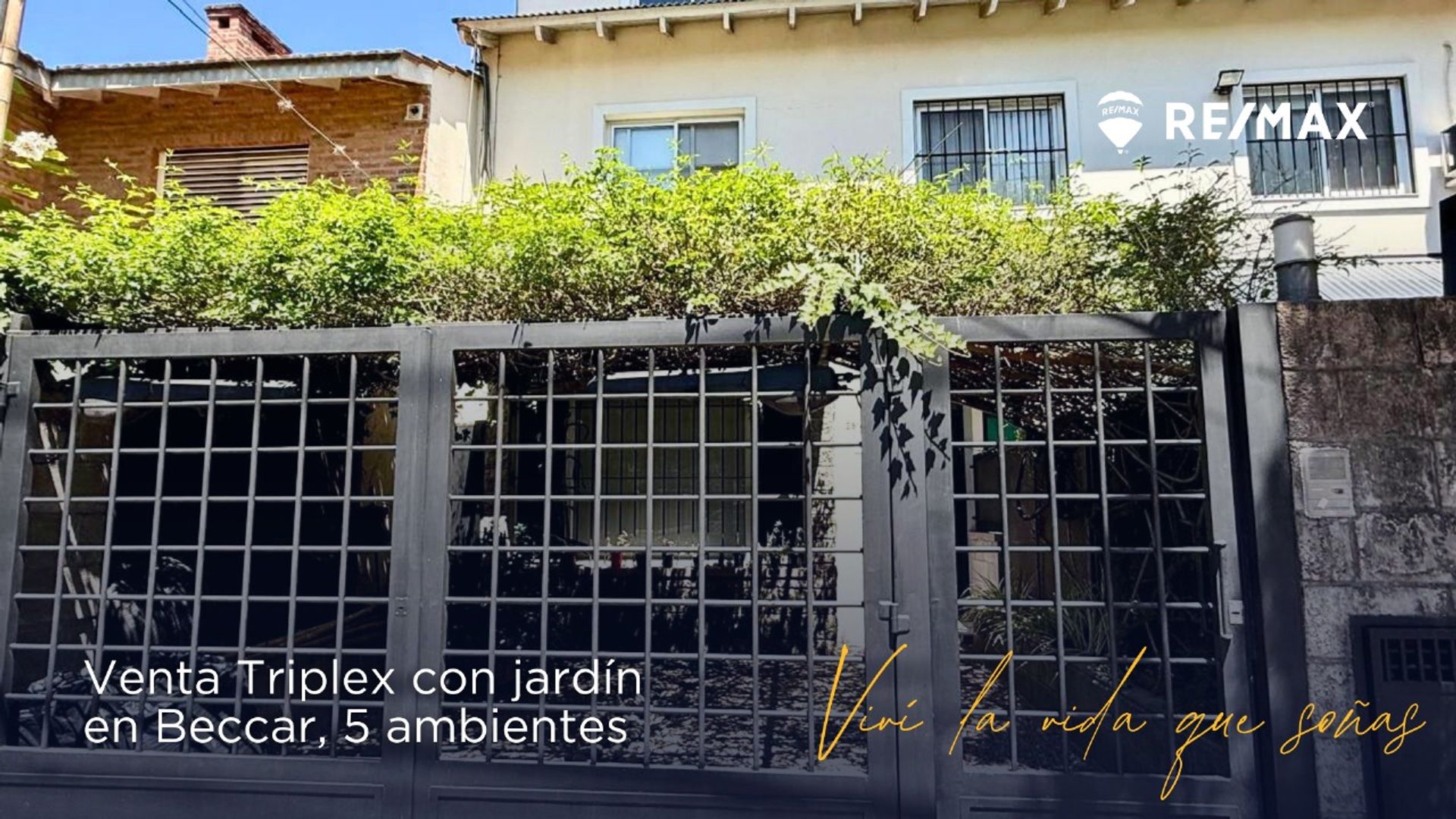 Venta Casa Triplex Con Jardin 5 Ambientes Beccar