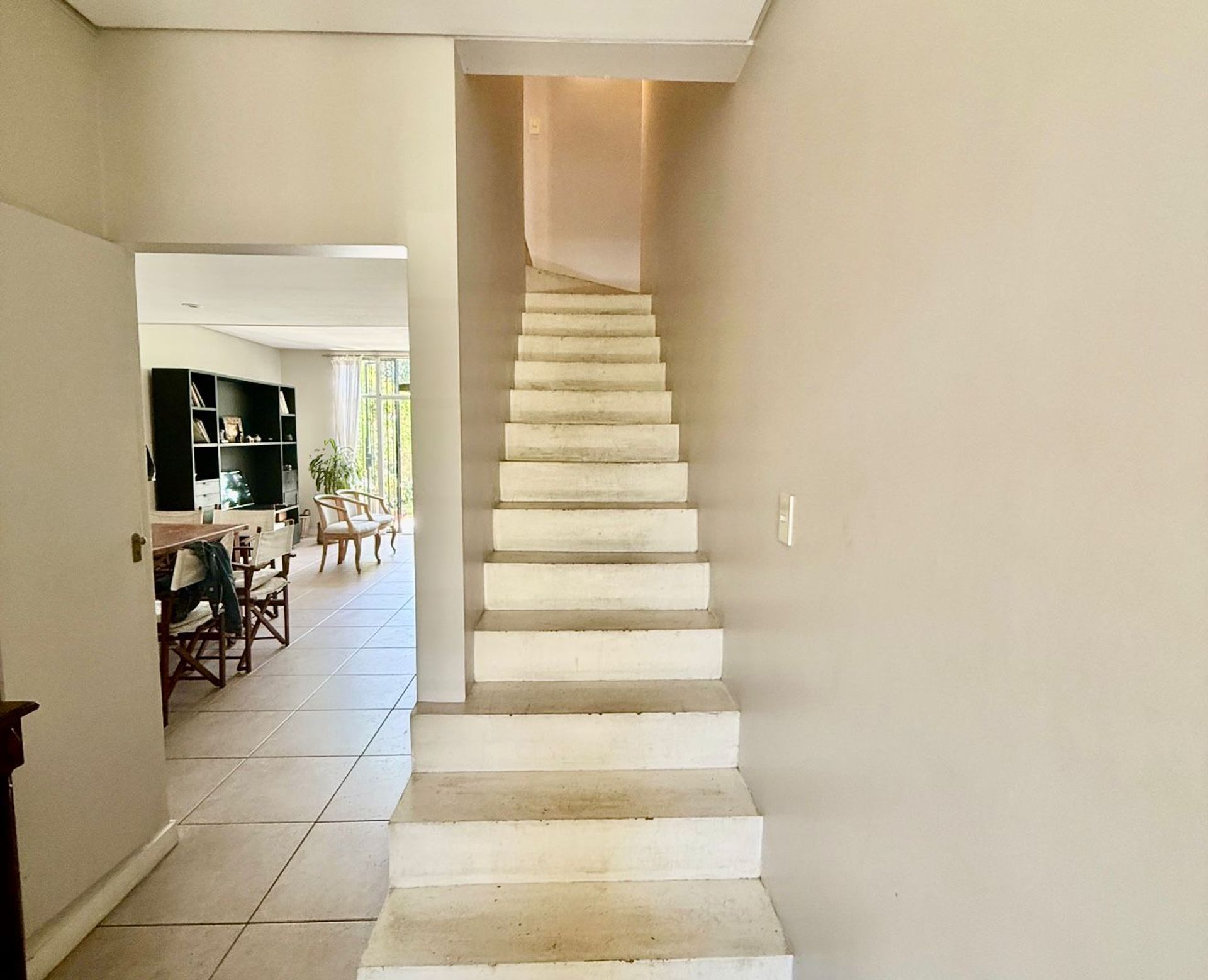 Venta Casa Triplex Con Jardin 5 Ambientes Beccar