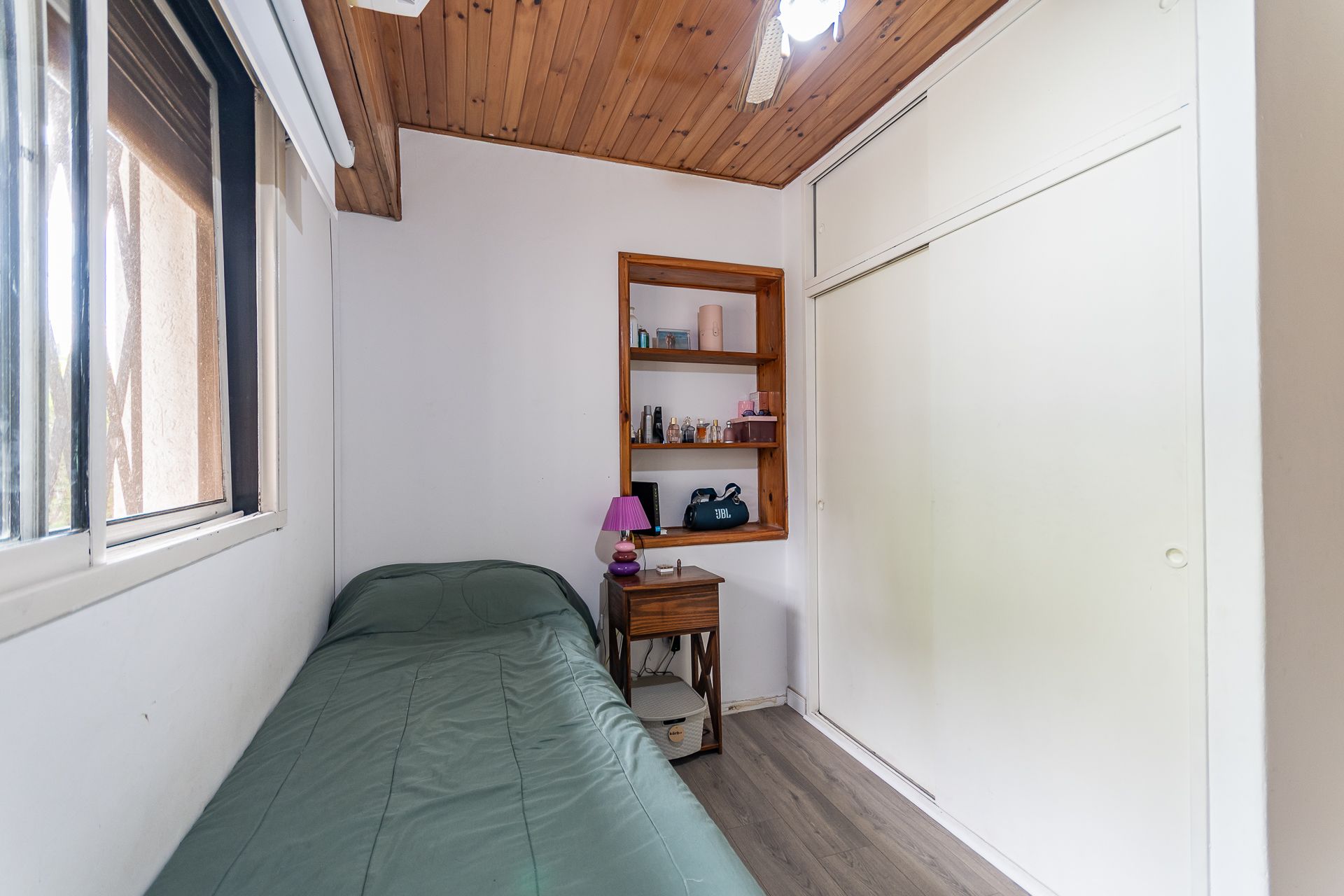 Casa 4 Ambientes Venta Carapachay Quincho Patio