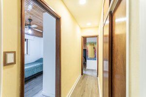 4-Room House for Sale in Carapachay, Covered Patio & Patio