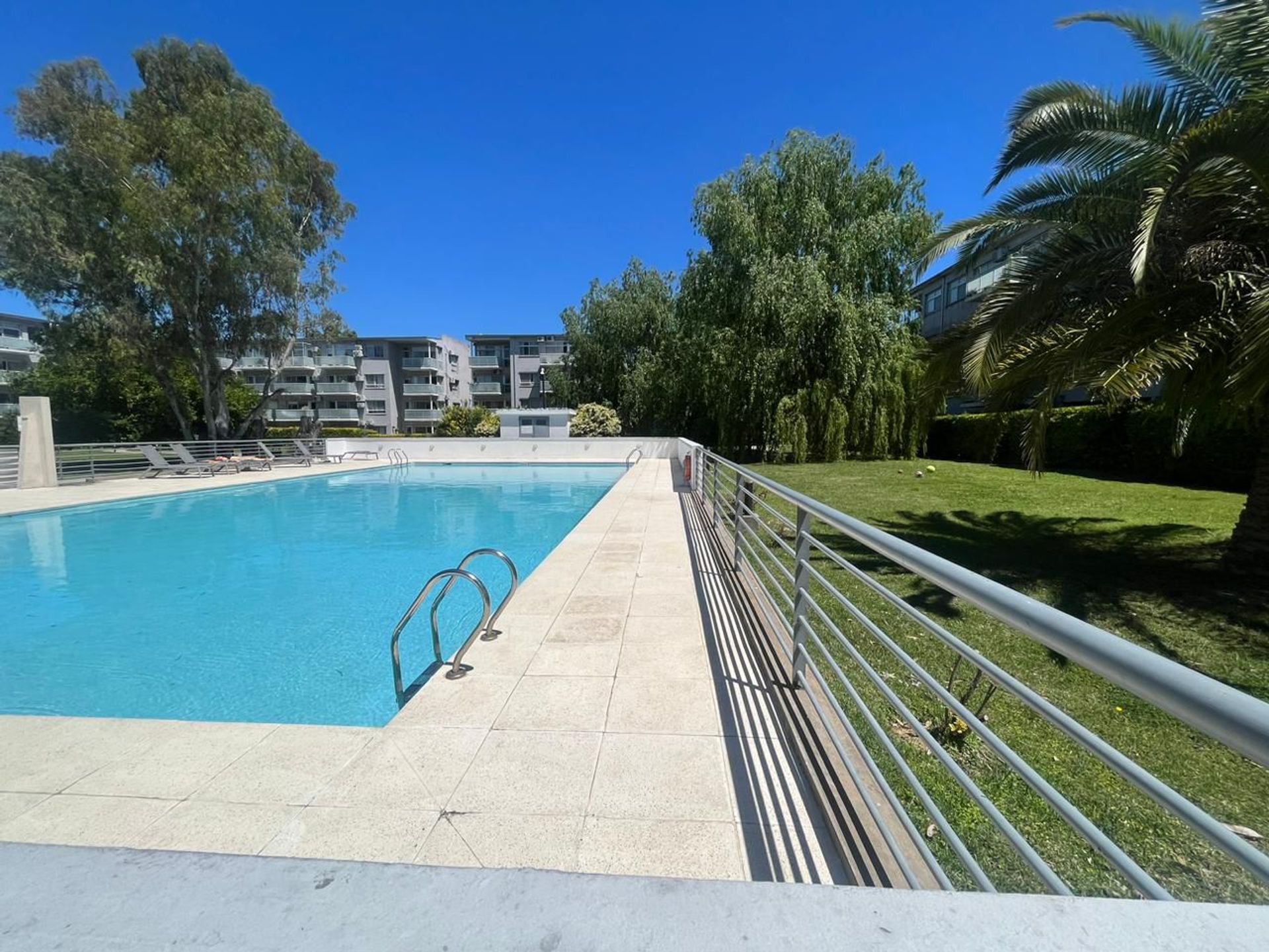 3 rooms with garage and amenities