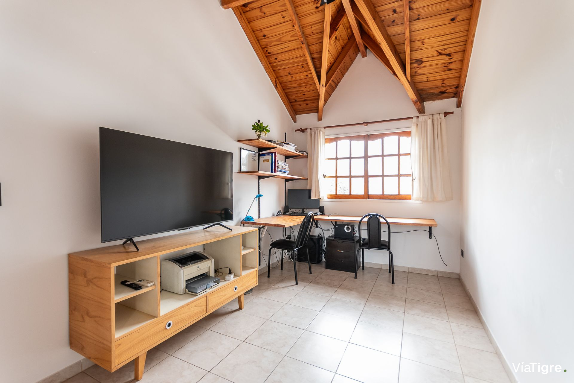Casa De 3 Ambientes Venta Carapachay Cochera