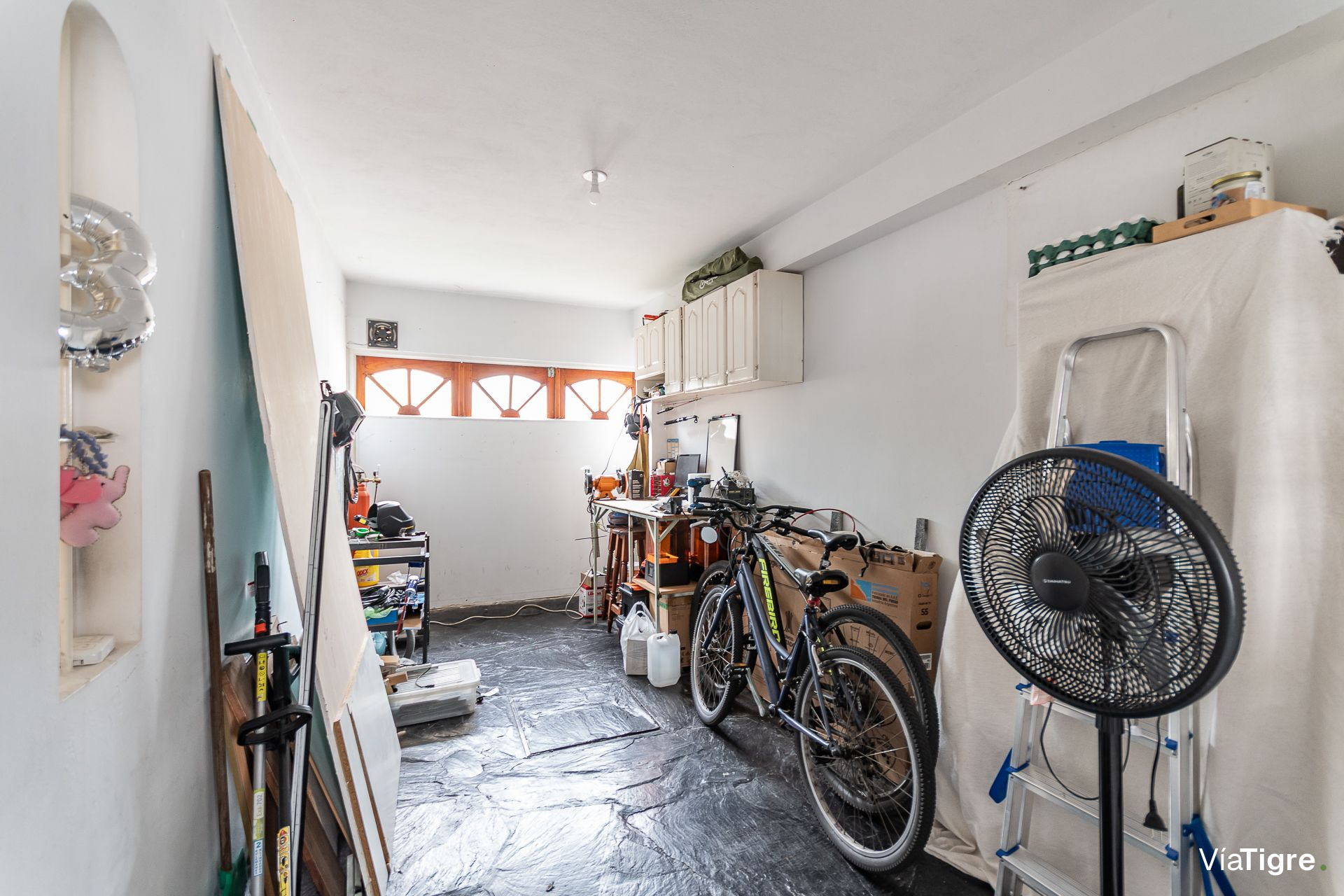 Casa De 3 Ambientes Venta Carapachay Cochera