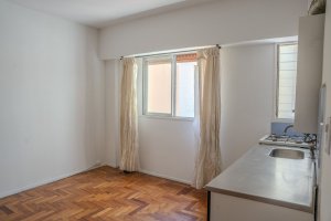 Studio Apartment for Rent Florida Este