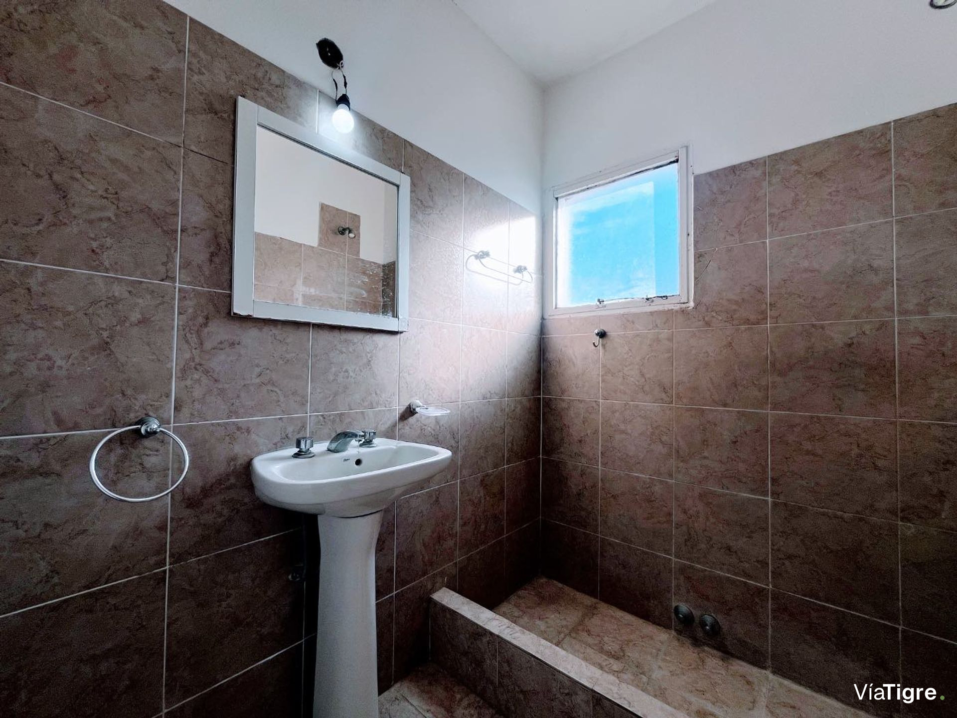 Venta Casa 4 Amb. Patio El Talar Apta Crédito
