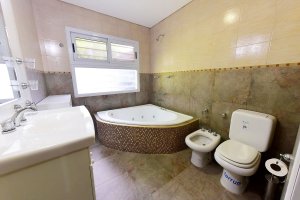 Rental 4-Room House with Pool, Furnished, Tigre, New