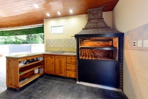 Rental 4-Room House with Pool, Furnished, Tigre, New